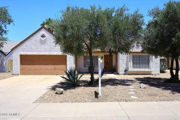 1008 E Oraibi Drive, Phoenix, AZ 85024