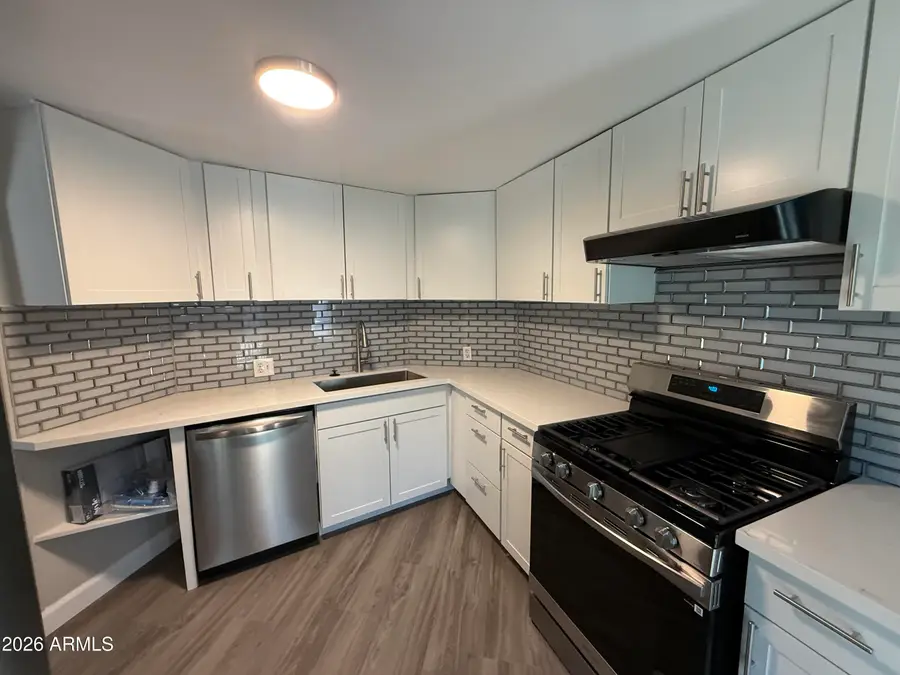 700 W Manor Street, Chandler, AZ 85225 - #2