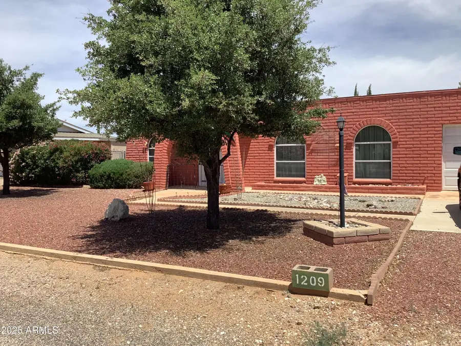 1209 E Justin Street, Pearce, AZ 85625 - #2