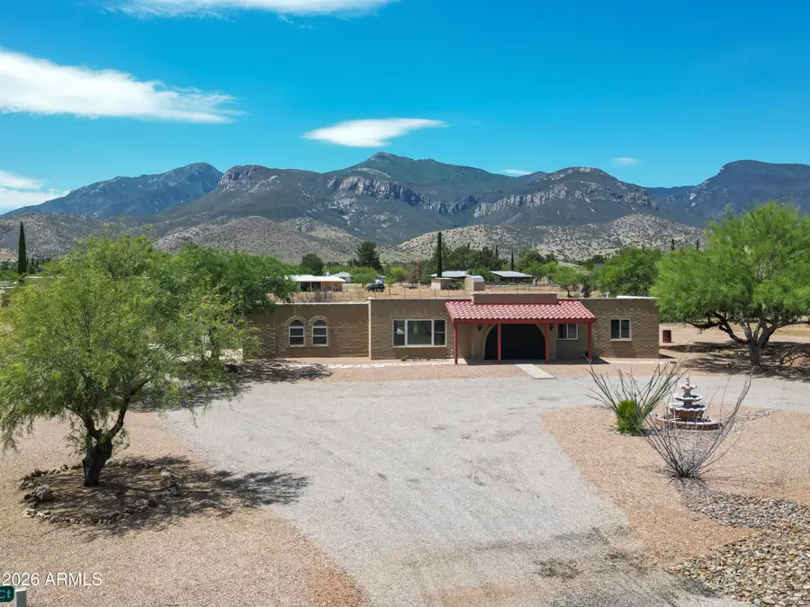 3806 E Toltec Court, Sierra Vista, AZ 85650 - #2
