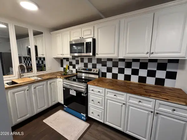 700 W University Drive #122, Tempe, AZ 85281