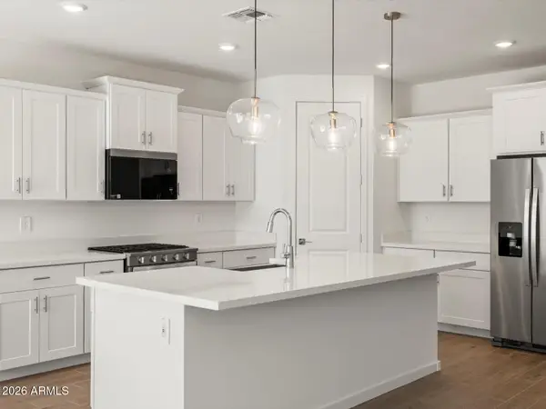 22668 W Pontiac Drive, Surprise, AZ 85387