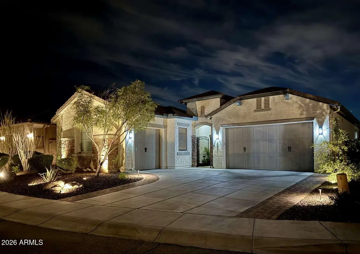 2031 W Chimney Rock Road, Phoenix, AZ 85085 - #1