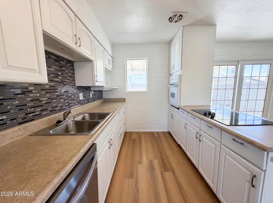 1457 W 7th Avenue, Mesa, AZ 85202 - #2