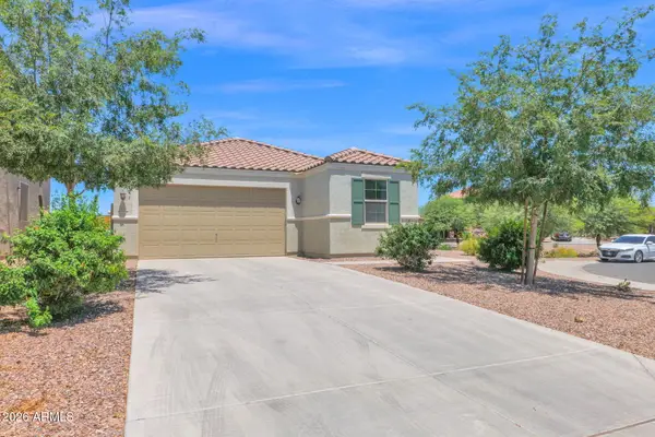 1012 W Canyonlands Court, San Tan Valley, AZ 85140