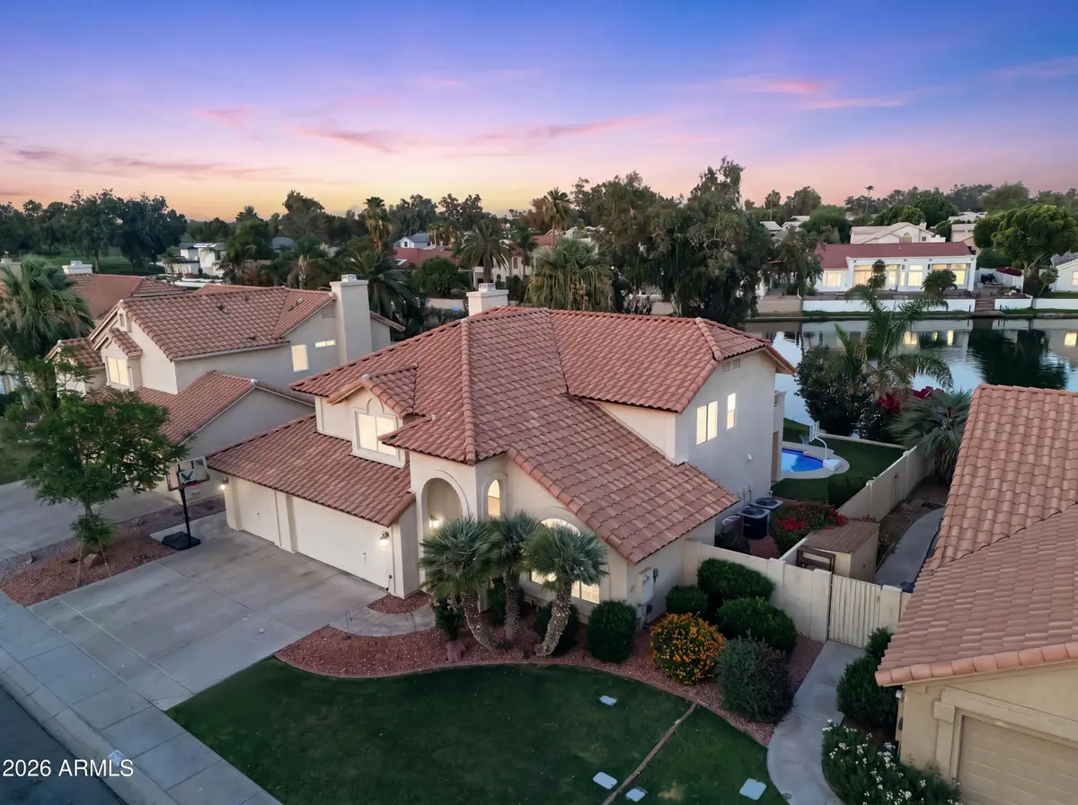3821 S Hawthorn Drive, Chandler, AZ 85248 - #1