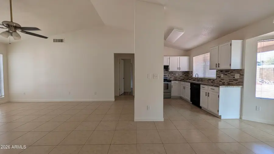 9187 N 84th Avenue, Peoria, AZ 85345 - #3
