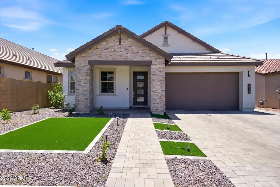 6935 W Andrea Drive, Peoria, AZ 85383 - #2