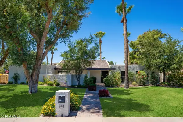 241 E Forest Hills Drive, Phoenix, AZ 85022