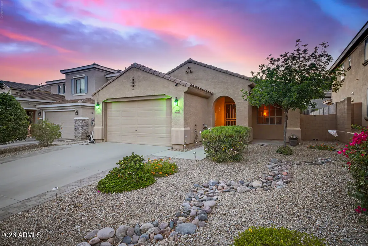 7124 W Red Hawk Drive, Peoria, AZ 85383 - #1