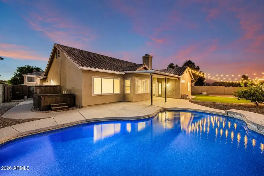 407 W Sagebrush Street, Gilbert, AZ 85233 - #2
