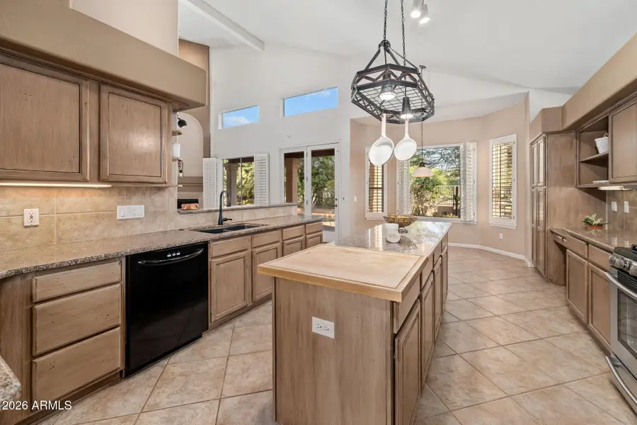5225 W Del Rio Street, Chandler, AZ 85226 - #3