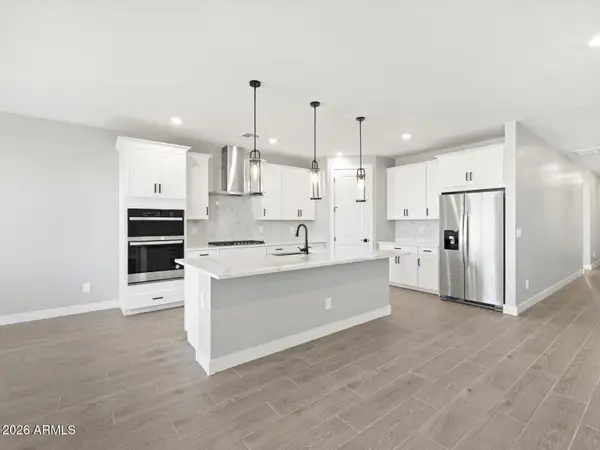 325 W Rock Needle Trail, Apache Junction, AZ 85120