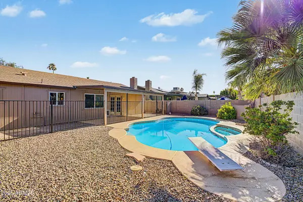 3948 E Hillery Drive, Phoenix, AZ 85032