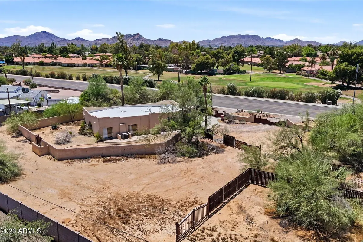 11225 N Hayden Road, Scottsdale, AZ 85260 - #1