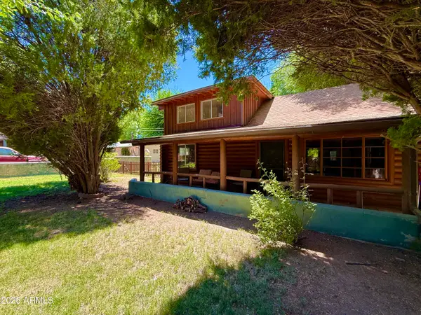 3175 E Montezuma Avenue, Rimrock, AZ 86335