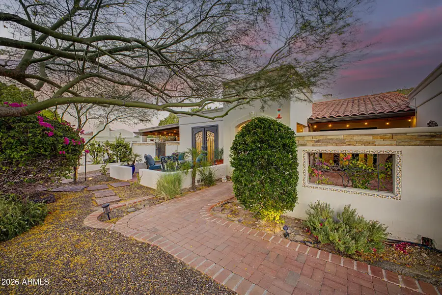 515 W Sweetwater Avenue, Phoenix, AZ 85029 - #2