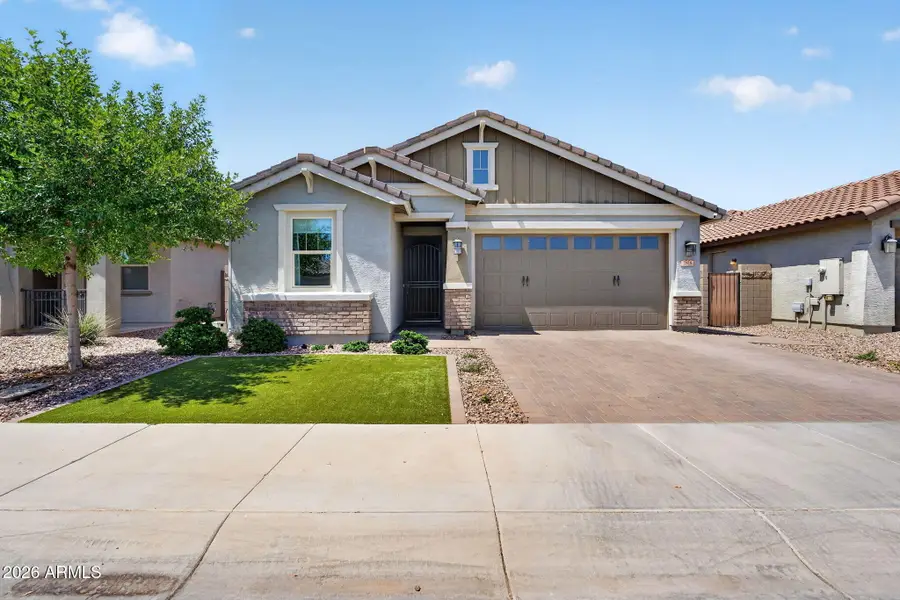 2818 W Martinez Drive, San Tan Valley, AZ 85144 - #2