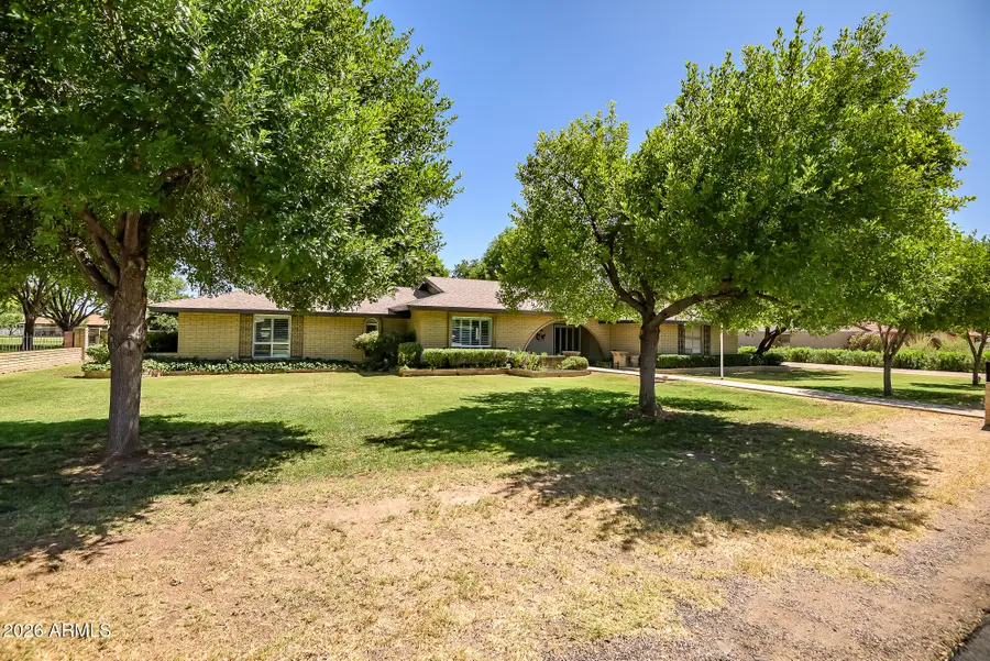 6801 W Surrey Avenue, Peoria, AZ 85381 - #2