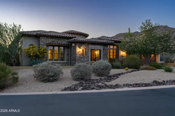 8856 E Rosedale Circle, Mesa, AZ 85207