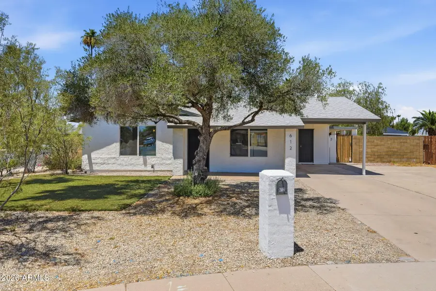 612 W Farmdale Avenue, Mesa, AZ 85210 - #2