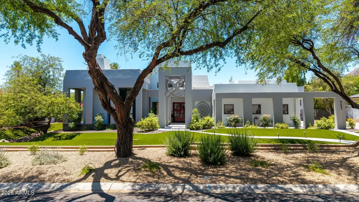 4647 E Sanna Street, Phoenix, AZ 85028 - #1