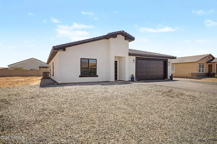 10094 W Mission Drive, Arizona City, AZ 85123 - #2