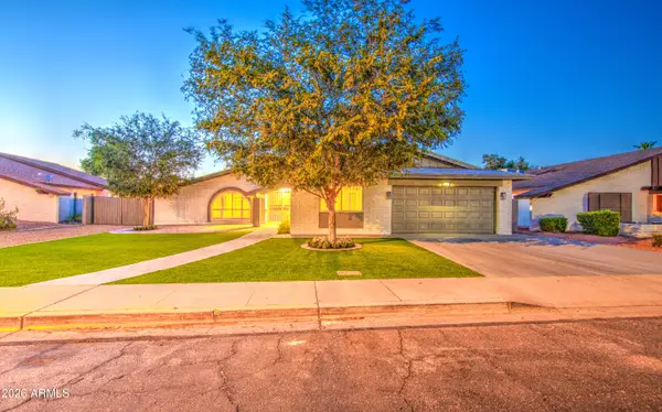 1704 W Kiowa Avenue, Mesa, AZ 85202