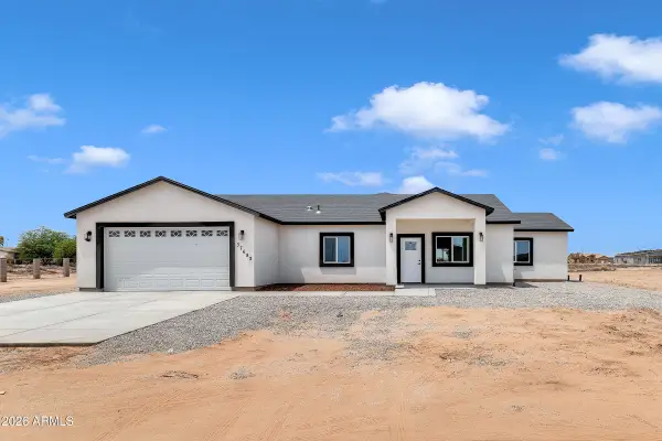 37682 W Illini Street, Tonopah, AZ 85354