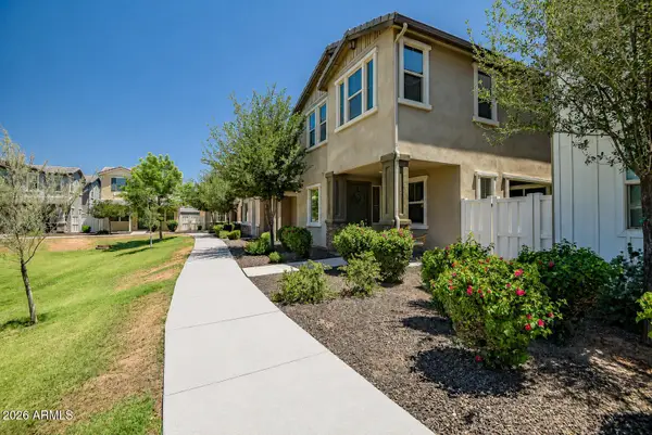 2252 S Basmath Lane, Gilbert, AZ 85295
