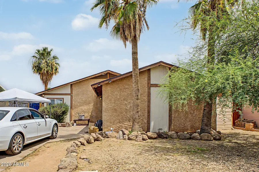 604 W Emelita Avenue, Mesa, AZ 85210 - #2