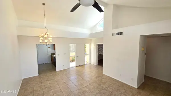 328 W Lodge Drive, Tempe, AZ 85283