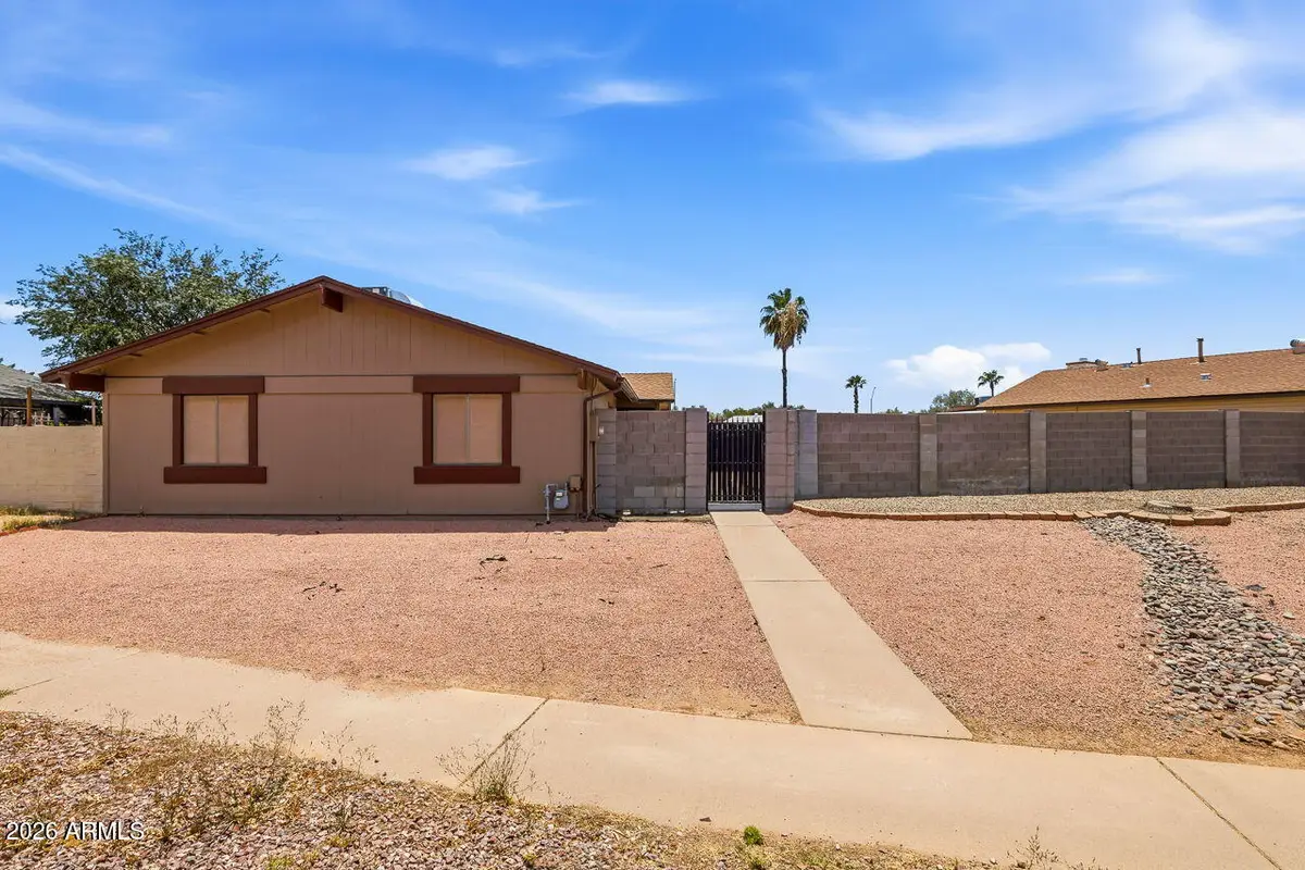 13822 N 47th Avenue, Glendale, AZ 85306 - #1