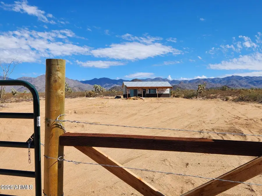14176 S Nash Road, Yucca, AZ 86438 - #2