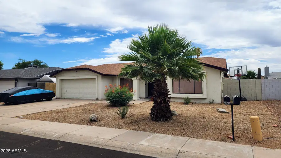 7425 W Jenan Drive, Peoria, AZ 85345 - #2