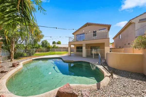 10828 W Monte Vista Road, Avondale, AZ 85392