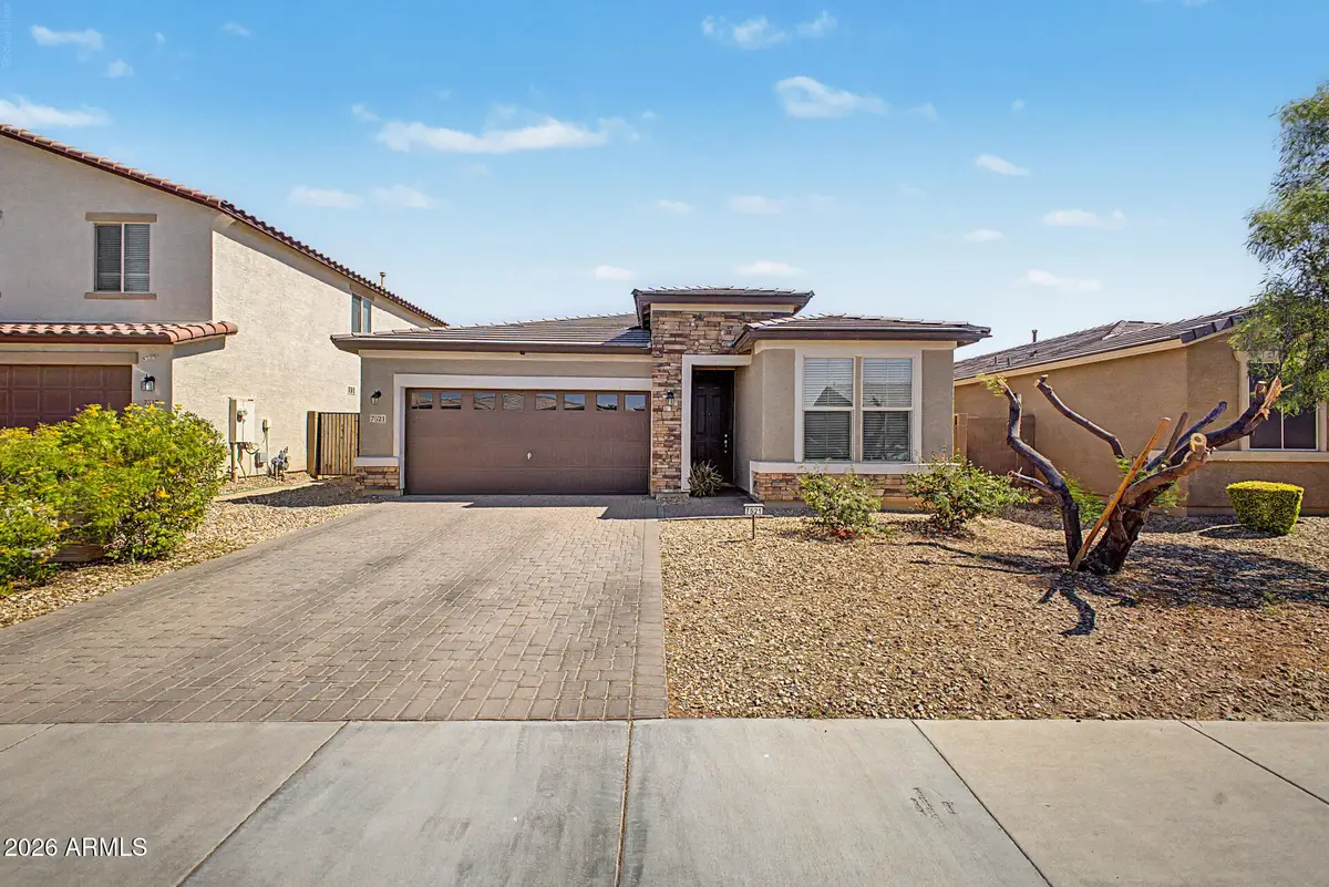 7521 W Superior Avenue, Phoenix, AZ 85043 - #1