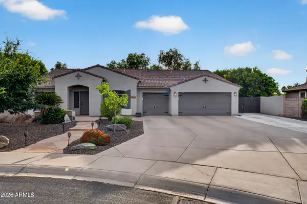 2174 S Stuart Avenue, Gilbert, AZ 85295