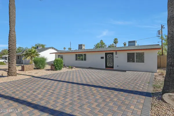 725 E Encanto Drive, Tempe, AZ 85281
