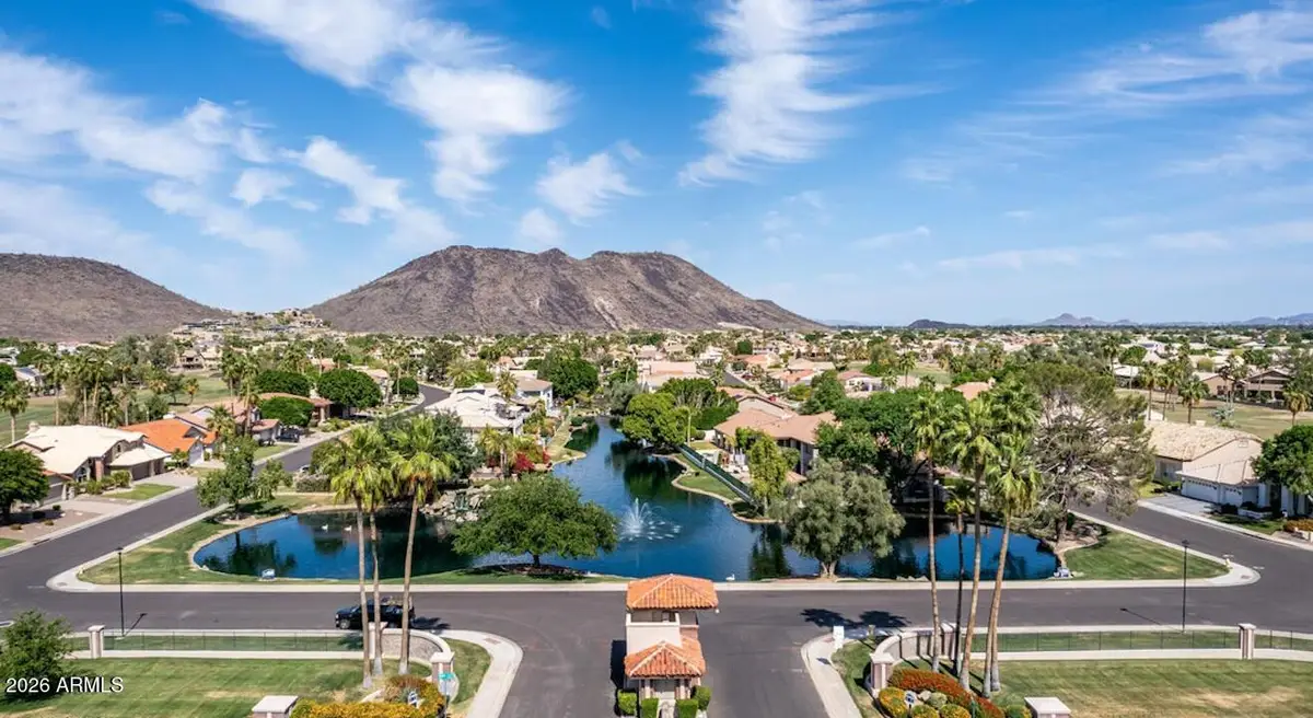 5811 W Del Lago Circle, Glendale, AZ 85308 - #1