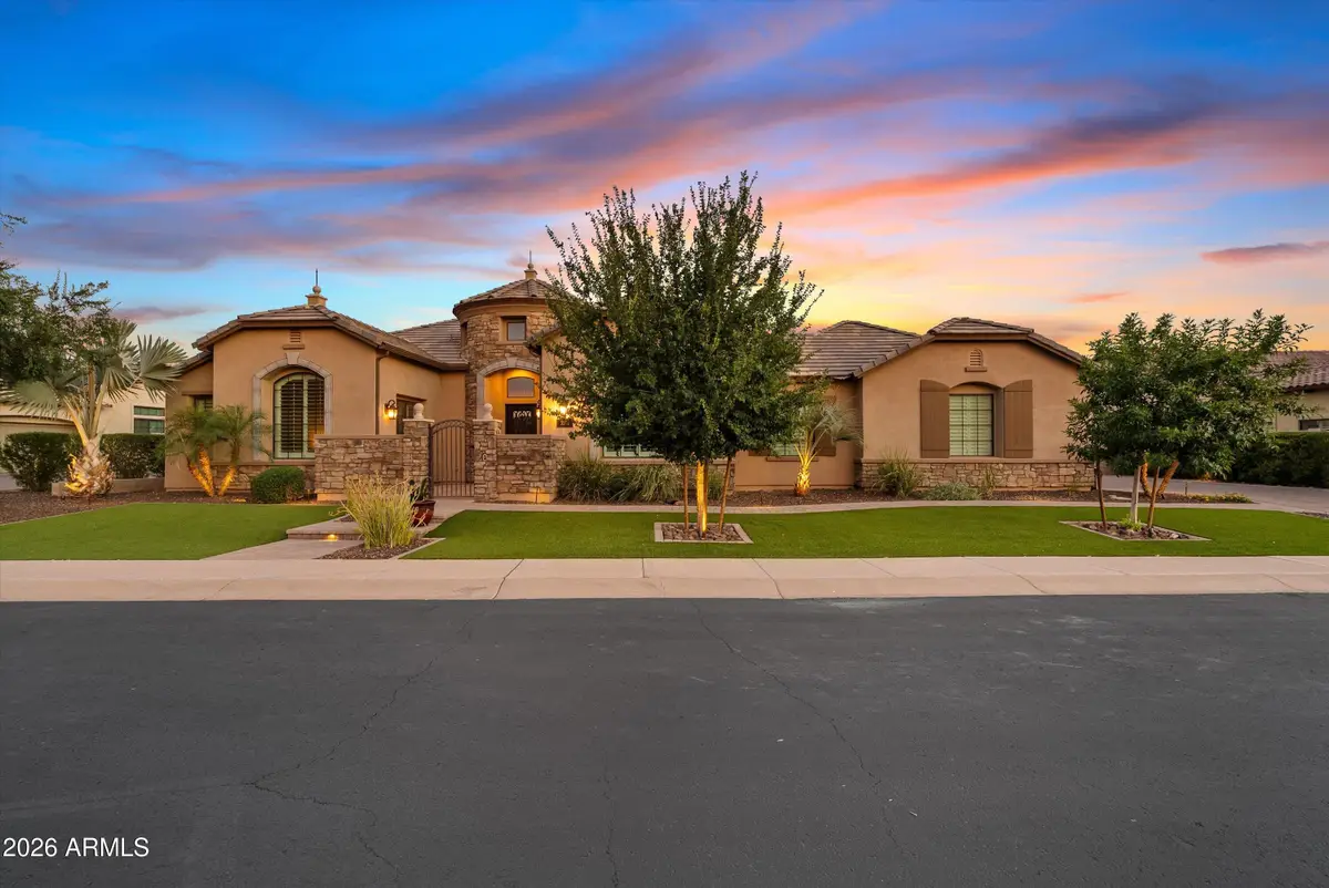 3245 E Knoll Circle, Mesa, AZ 85213 - #1