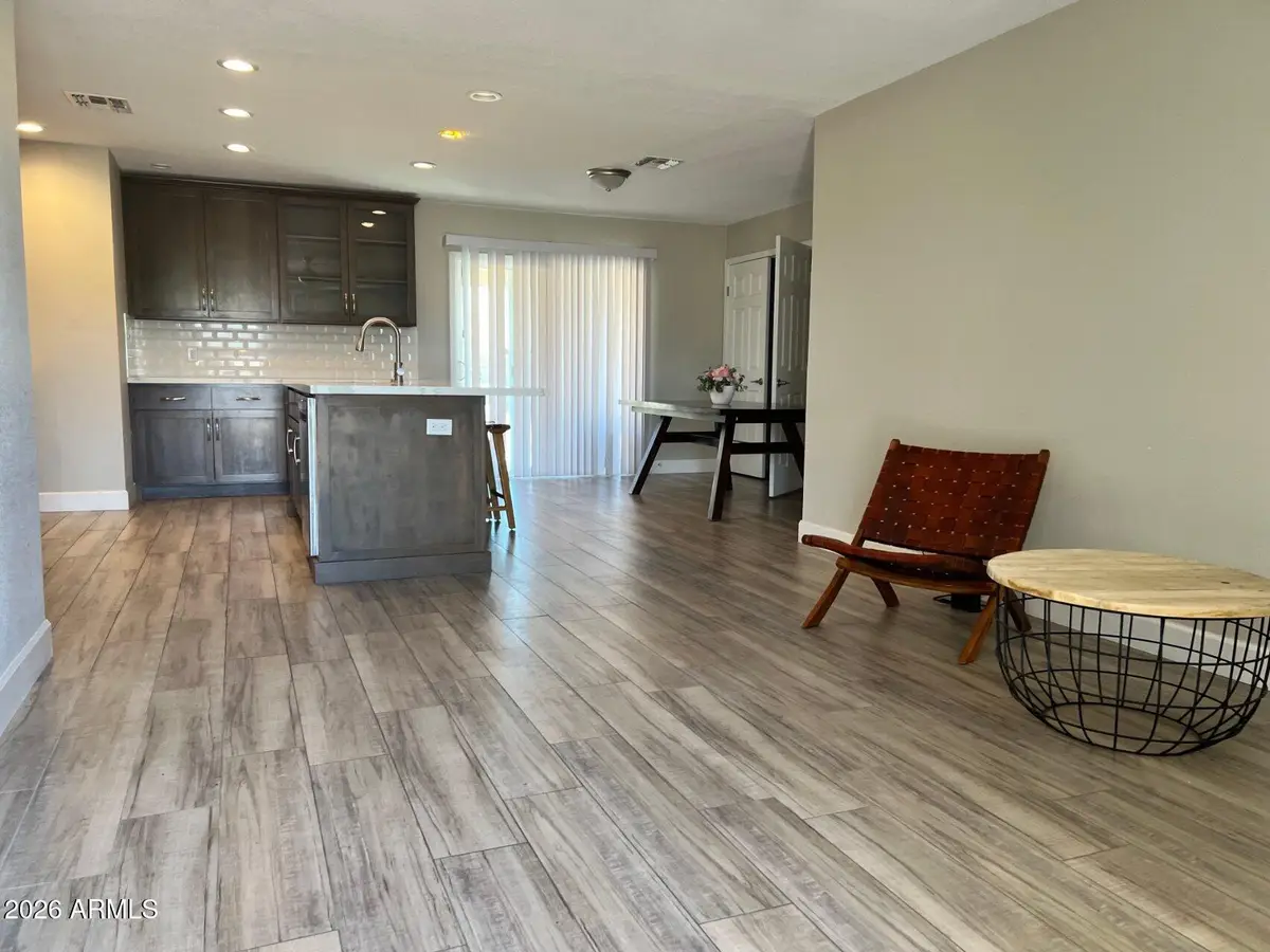 2530 E Randall Drive, Tempe, AZ 85288 - #1