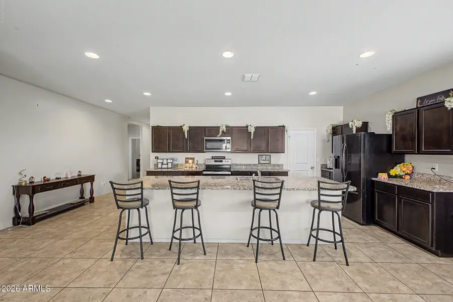 7631 W Miami Street, Phoenix, AZ 85043 - #2