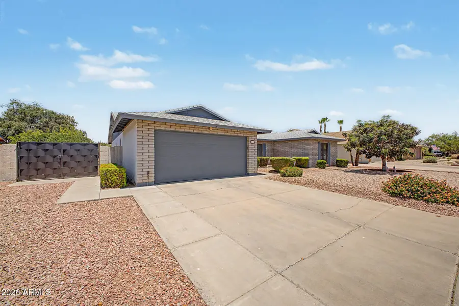 6116 W Willow Avenue, Glendale, AZ 85304 - #3