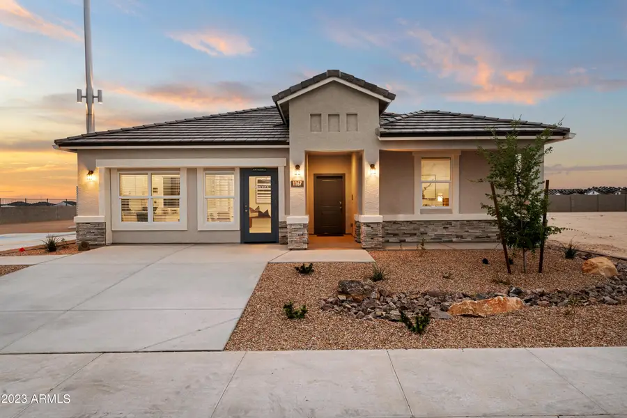2925 W Simone Avenue, Apache Junction, AZ 85120 - #3