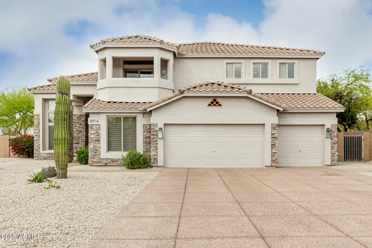 6916 E Trailridge Circle, Mesa, AZ 85207 - #1