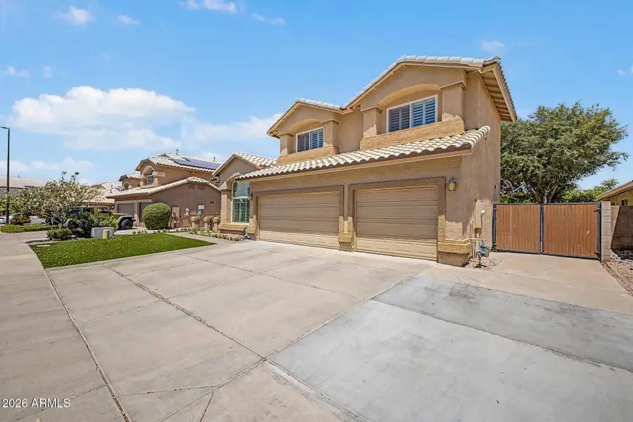 285 S Red Rock Street, Gilbert, AZ 85296 - #3