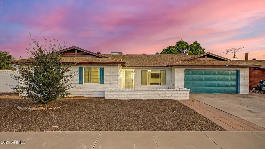 5503 W Cinnabar Avenue, Glendale, AZ 85302 - #2