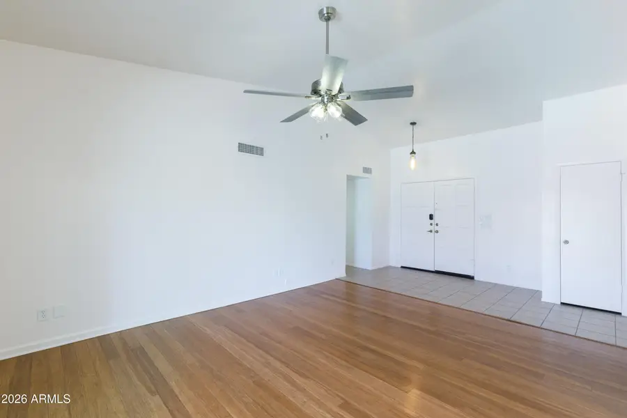 4056 W Mercer Lane, Phoenix, AZ 85029 - #2