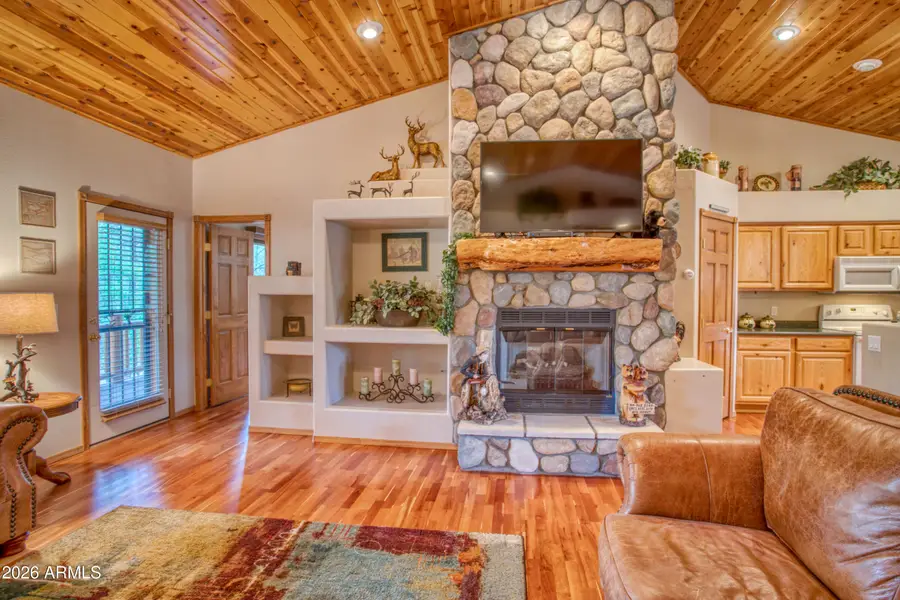 1060 Pinon Circle, Show Low, AZ 85901 - #3